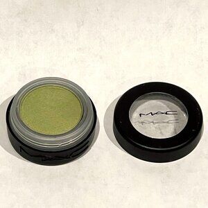 Brand New MAC Cosmetics Eye Shadow: 1.5 gram pot of “Juxt”Satin: $41 Retail